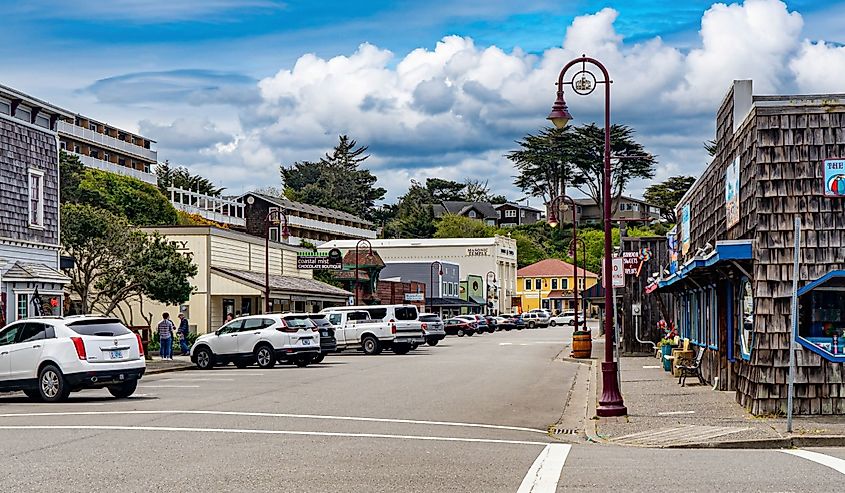 8 Most Scenic Small Towns in Pacific Coast - WorldAtlas