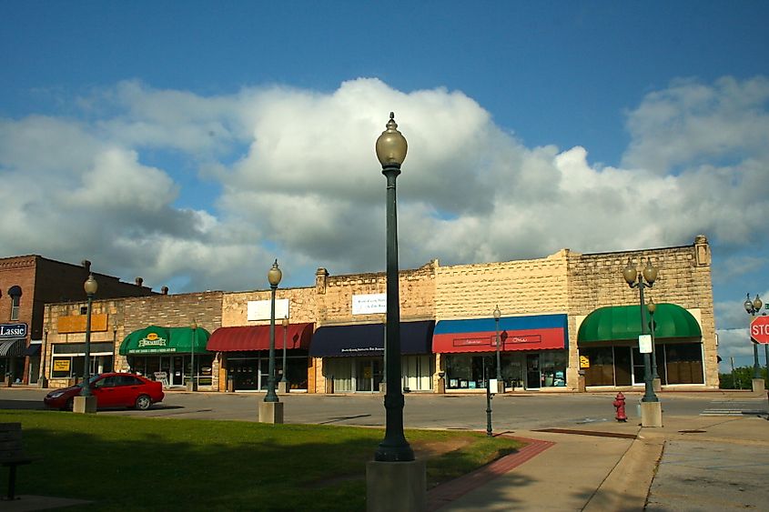 The  Mountain Home Commercial Historic District.