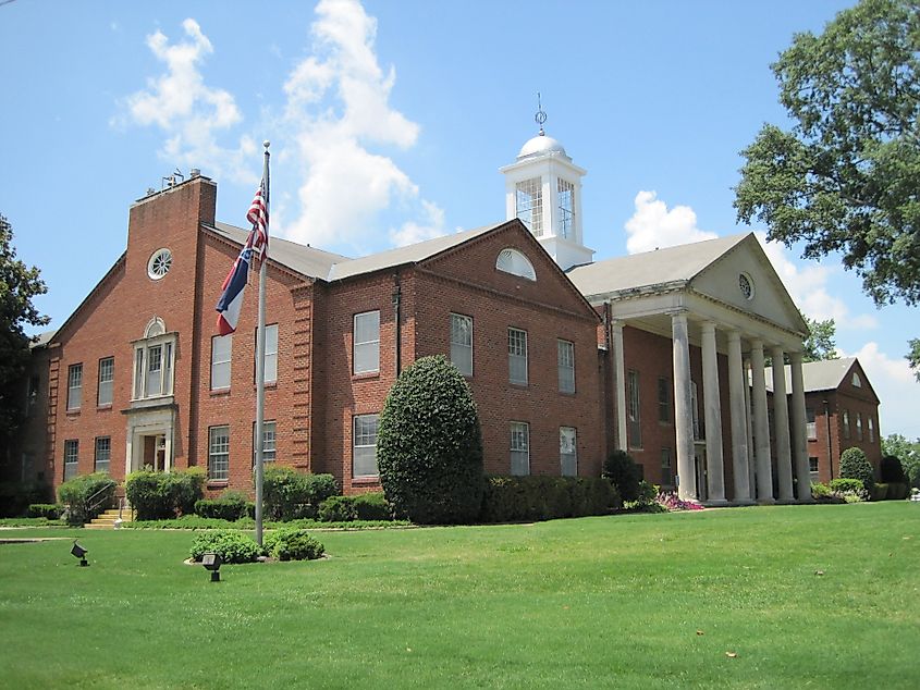  Courthouse in Hernando, Mississippi