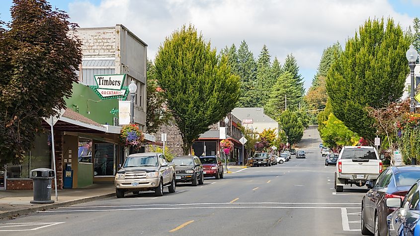 View along South Main Street in Toledo, Oregon. Editorial credit: Ian Dewar Photography / Shutterstock.com