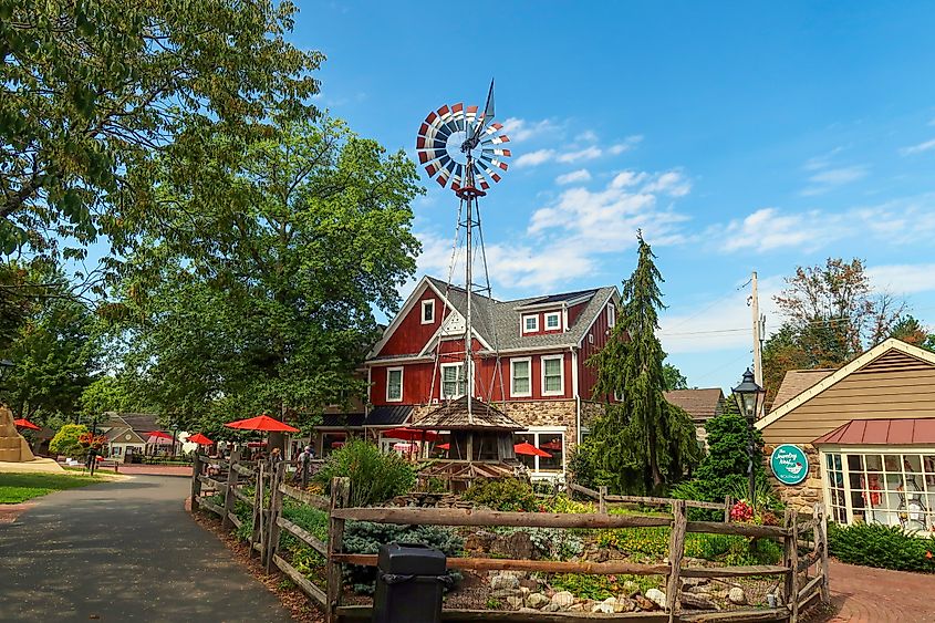 Scenic property at Peddler’s Village. Editorial credit: John Arehart / Shutterstock.com