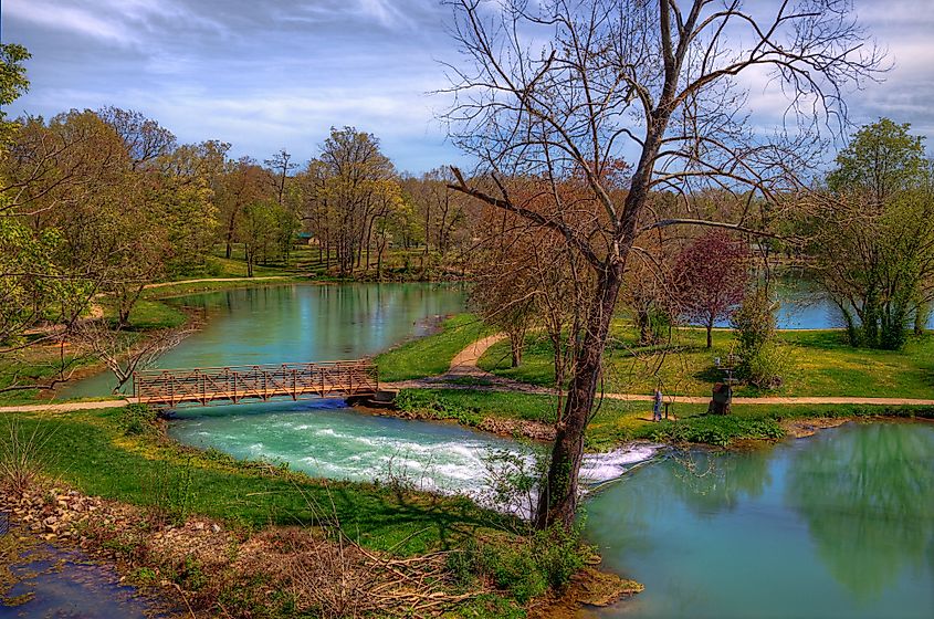 Mammoth Spring State Park near Crown Lake.