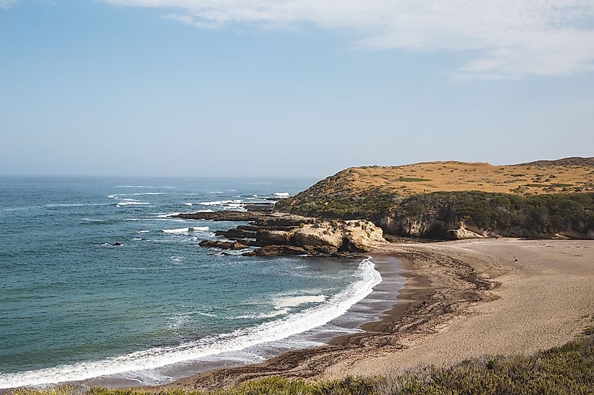 A beautiful shot of the Montana de Oro State Park in California