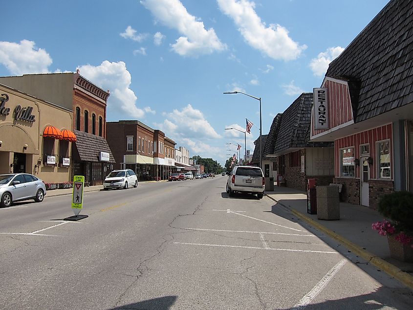 Street view in Arthur, Illinois
