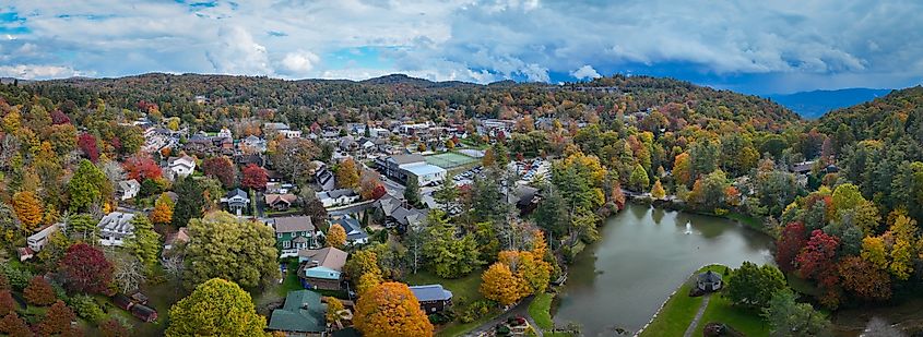 Blowing Rock, North Carolina. Editorial credit: Jeffery Scott Yount / Shutterstock.com