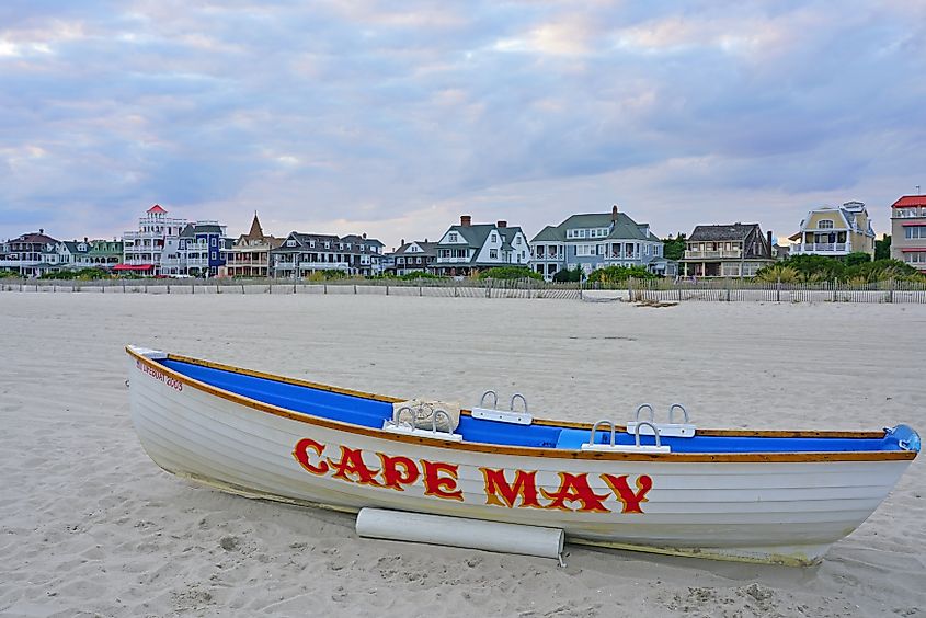 A beautiful white, sandy beach in Cape May, New Jersey.