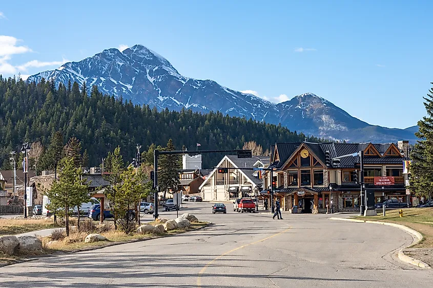 The beautiful mountain town of Jasper, Alberta