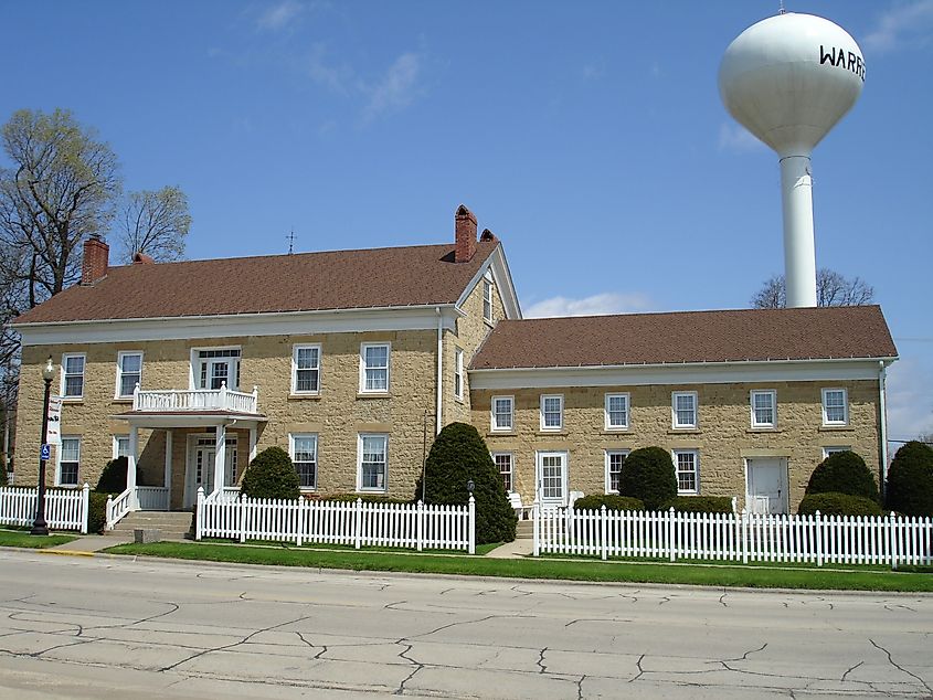 The Old Stone Hotel in Warren is on the U.S. National Register of Historic Places.