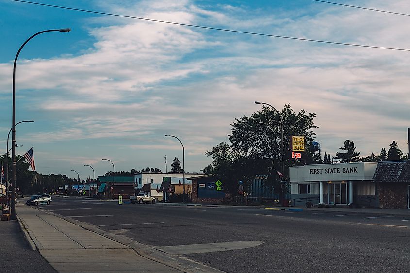 Bigfork, Minnesota. In Wikipedia. https://en.wikipedia.org/wiki/Bigfork,_Minnesota By Tony Webster from Minneapolis, Minnesota, United States - Main Street - Bigfork, Minnesota, CC BY-SA 2.0, https://commons.wikimedia.org/w/index.php?curid=61577171