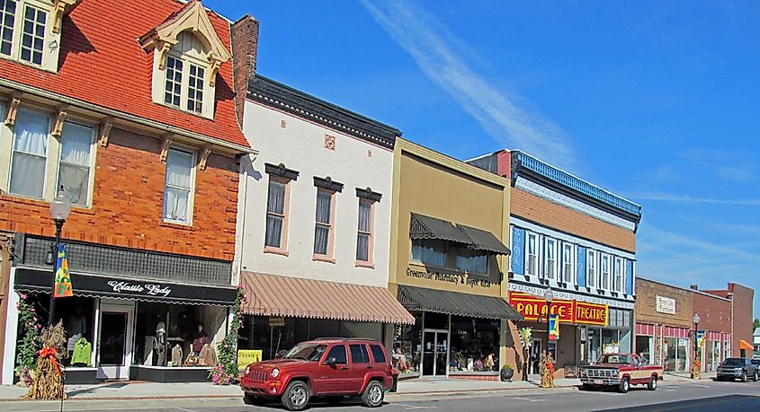Main Street, Greenville, Kentucky. Image credit J. Stephen Conn via Flickr
