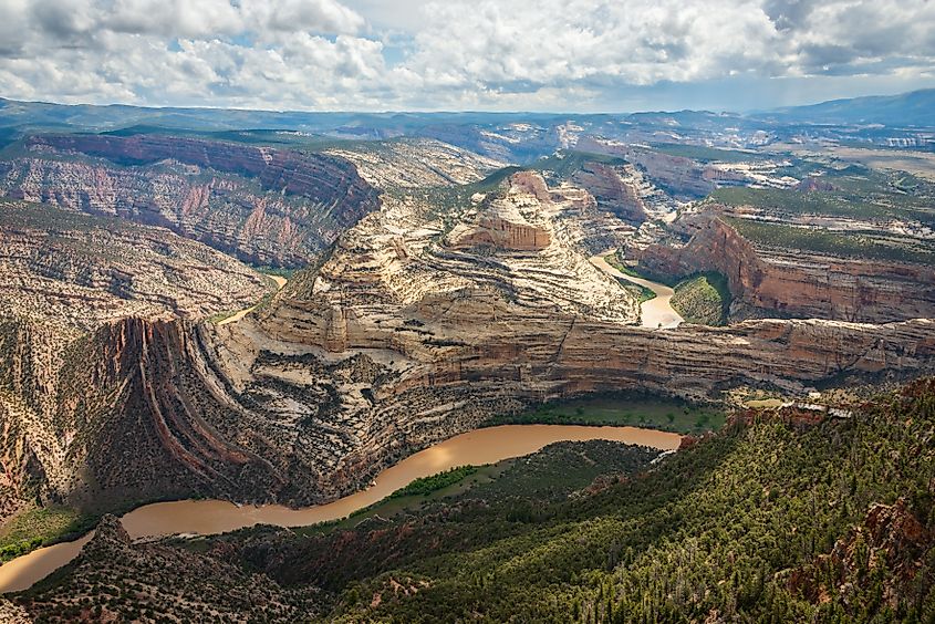 Overlook at Dinosaur National Monument in Colorado, USA. Image credit Zack Frank via Shutterstock.