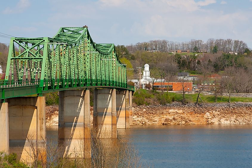 A picturesque view of Dandridge, Tennessee, featuring the French Broad River