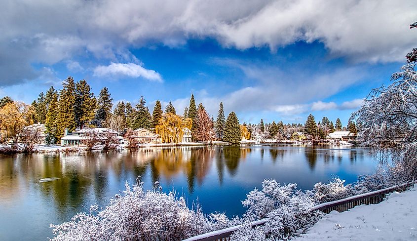 Winter View of Mirror Pond on Deschutes River from Drake Park in Bend, Oregon