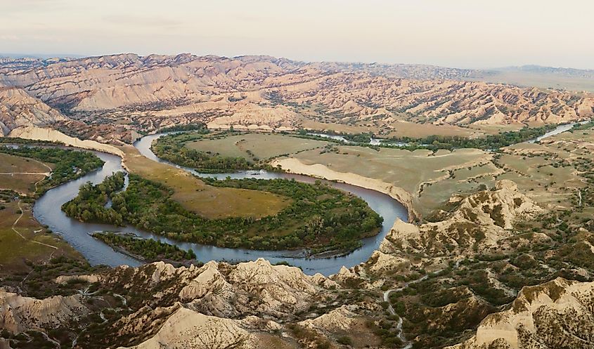  Alazani river bordering Azerbaijan and Georgia