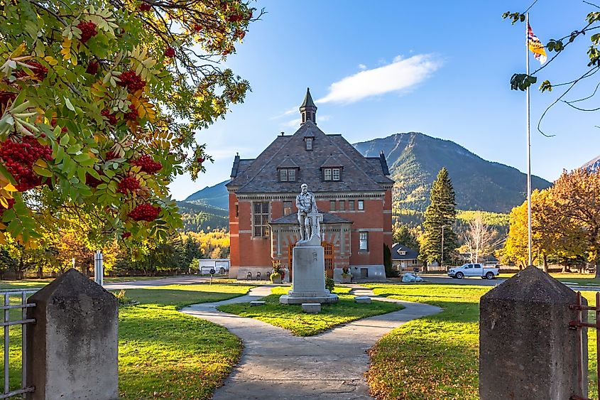 Fernie Courthouse and the memorial statue in Fernie, British Columbia, Canada.