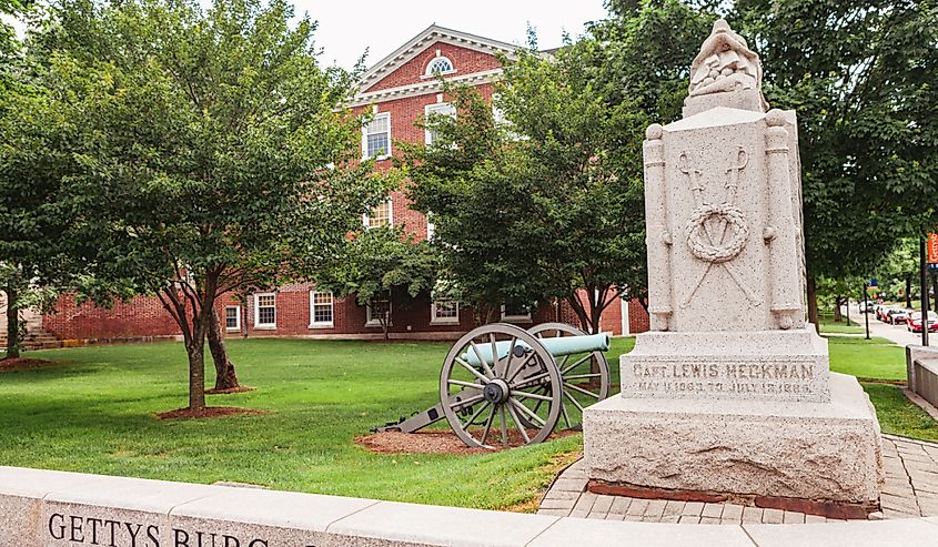 A civil war monument at the Gettysburg College, a private liberal arts college Gettysburg, Pennsylvania.