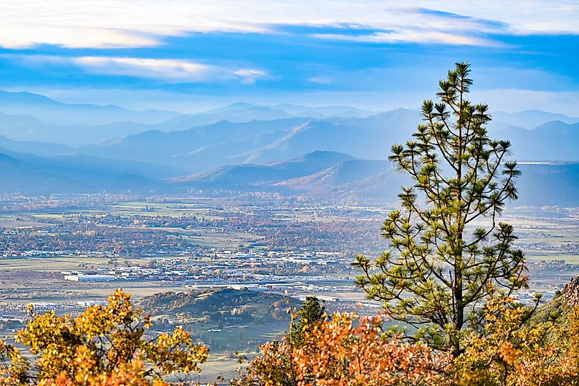 A panoramic view of Medford, Oregon, and the Rogue River Valley from Roxy Ann Peak in Prescott Park