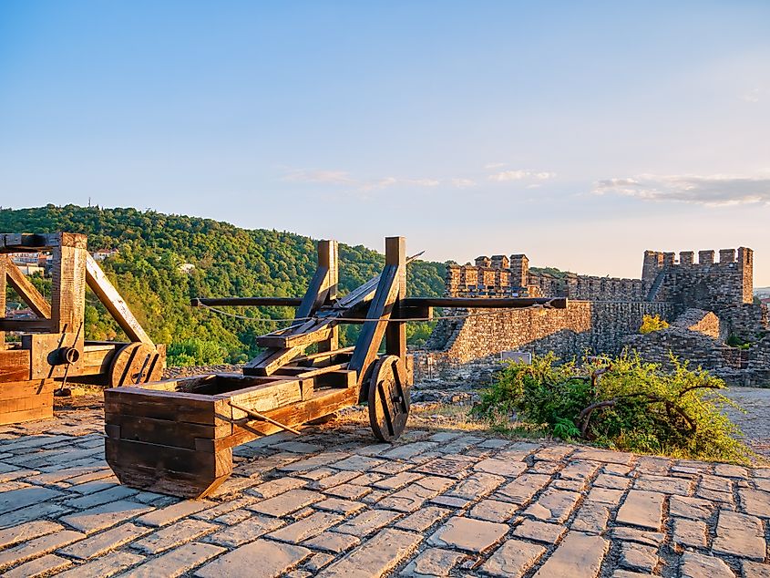 Beautiful view with a medieval ballista weapon guarding the Tsarevets Fortress in Veliko Tarnovo, Bulgaria.
