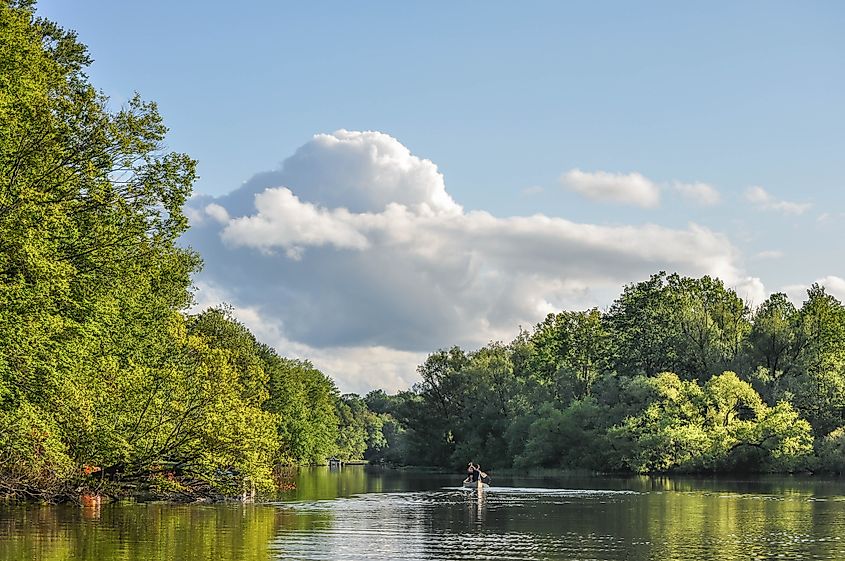 Canoeing on Lake Wallenpaupack in Pennsylvania