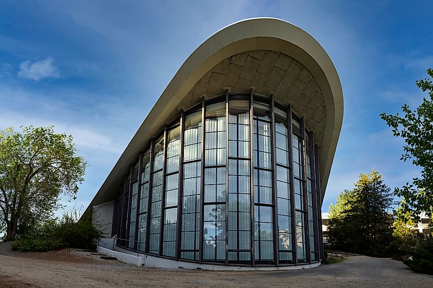 The Fleischmann Atmospherium Planetarium, built in 1963, located on the University of Nevada, Reno campus.