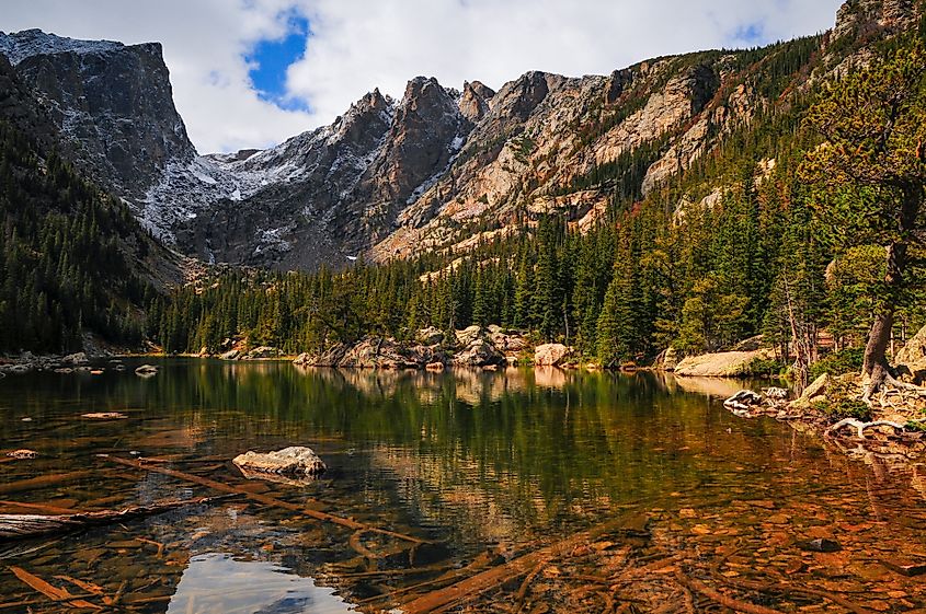 Early autumn on Dream Lake, Colorado. Image credit Pedro Carrilho via Shutterstock.