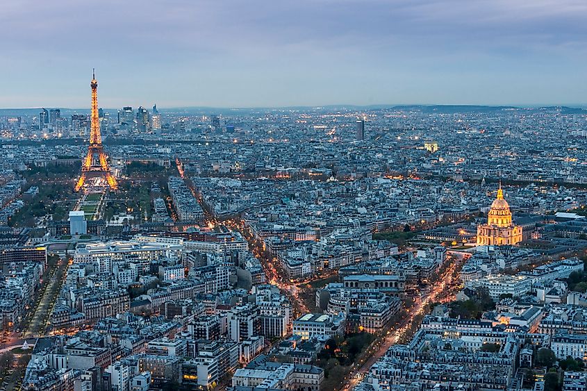 Paris at night. Image credit: Francisco Diez/Flickr.com