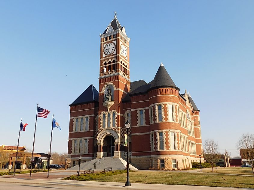 Hardin County Courthouse in Eldora, Iowa