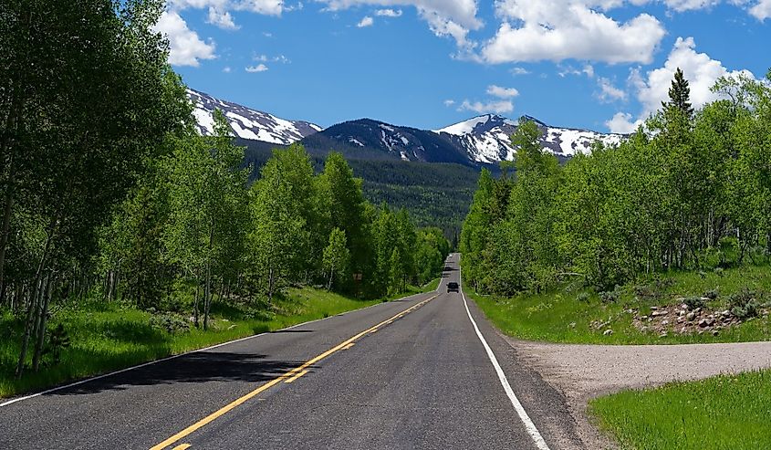 Mirror Lake Scenic Byway between Evanston, Wyoming and Kamas, Utah