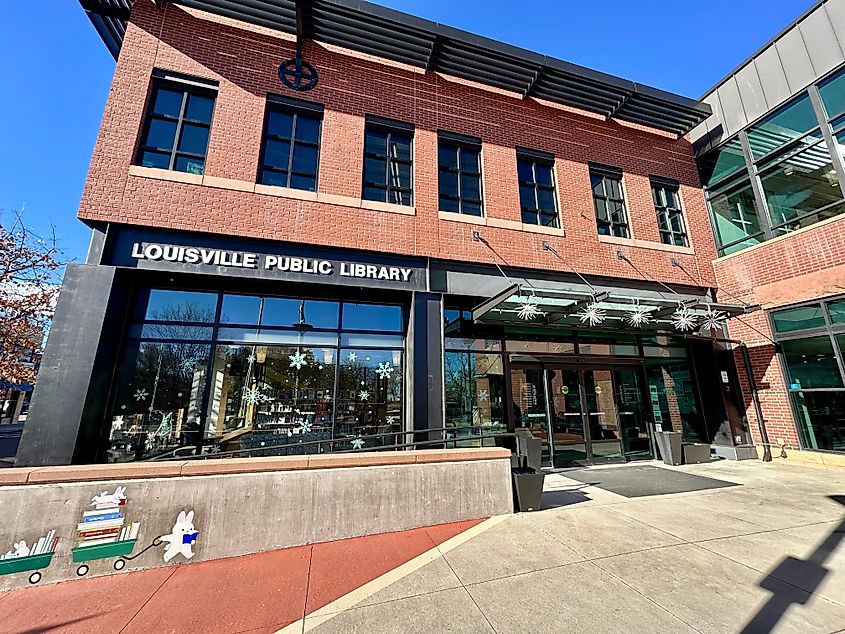 Entrance to Louisville Public Library, Louisville, Colorado, USA .