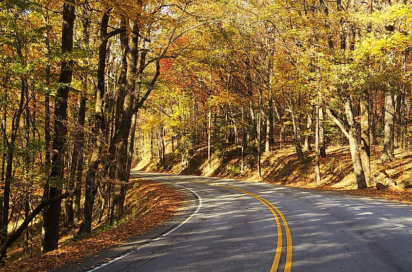 Caesar's Head Mountain Road, a scenic route through the Blue Ridge Mountains in South Carolina