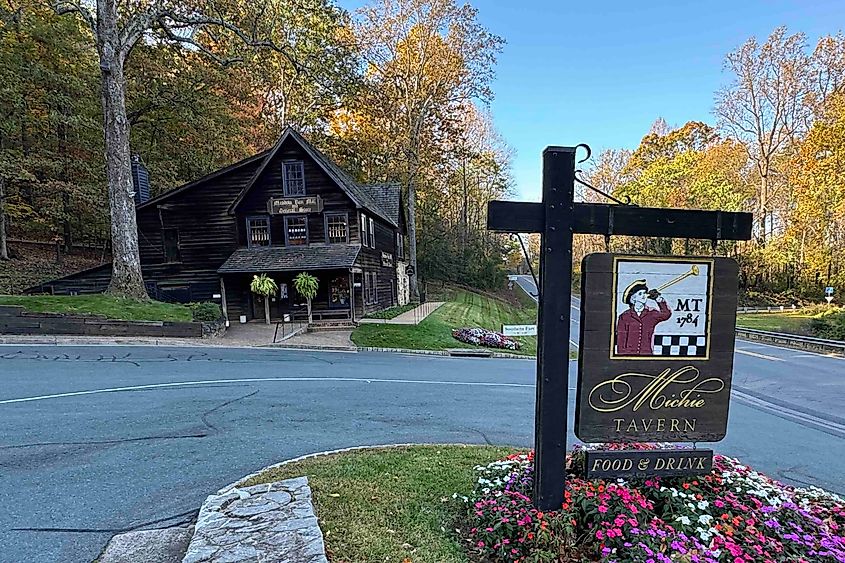 The Michie Tavern & General Store photo by Bryan Dearsley