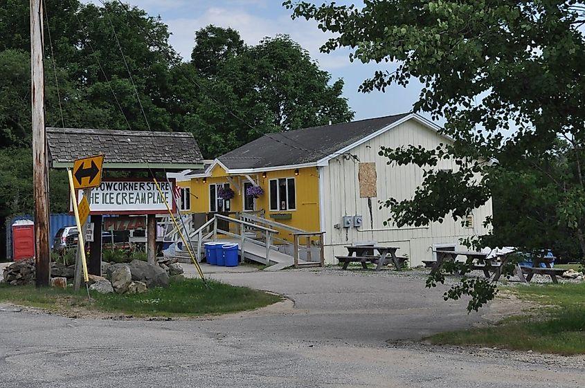Stow Corner Store, Maine