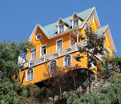 another perched house of Valparaiso