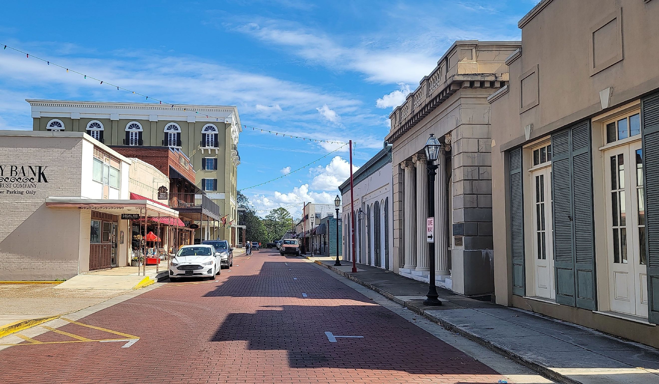 Downtown Natchitoches buildings and streets in the autumn. Editorial credit: VioletSkyAdventures / Shutterstock.com