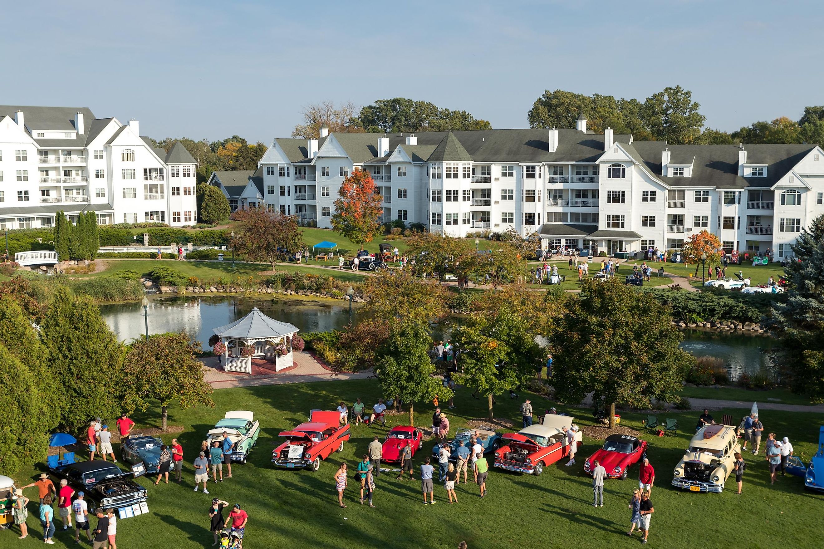 Event on the grounds of The Osthoff Resort in Elkhart Lake, Wisconsin. Image credit ajkelly via Shutterstock.