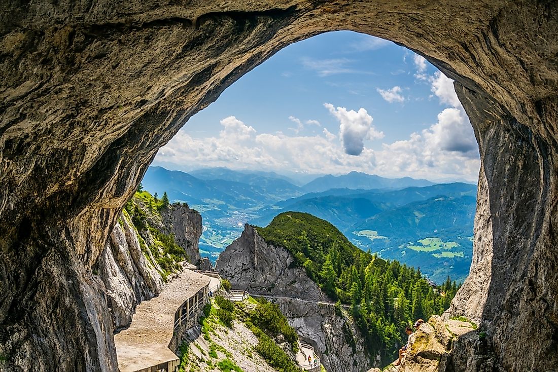 Eisriesenwelt – The World's Largest Ice Cave - WorldAtlas