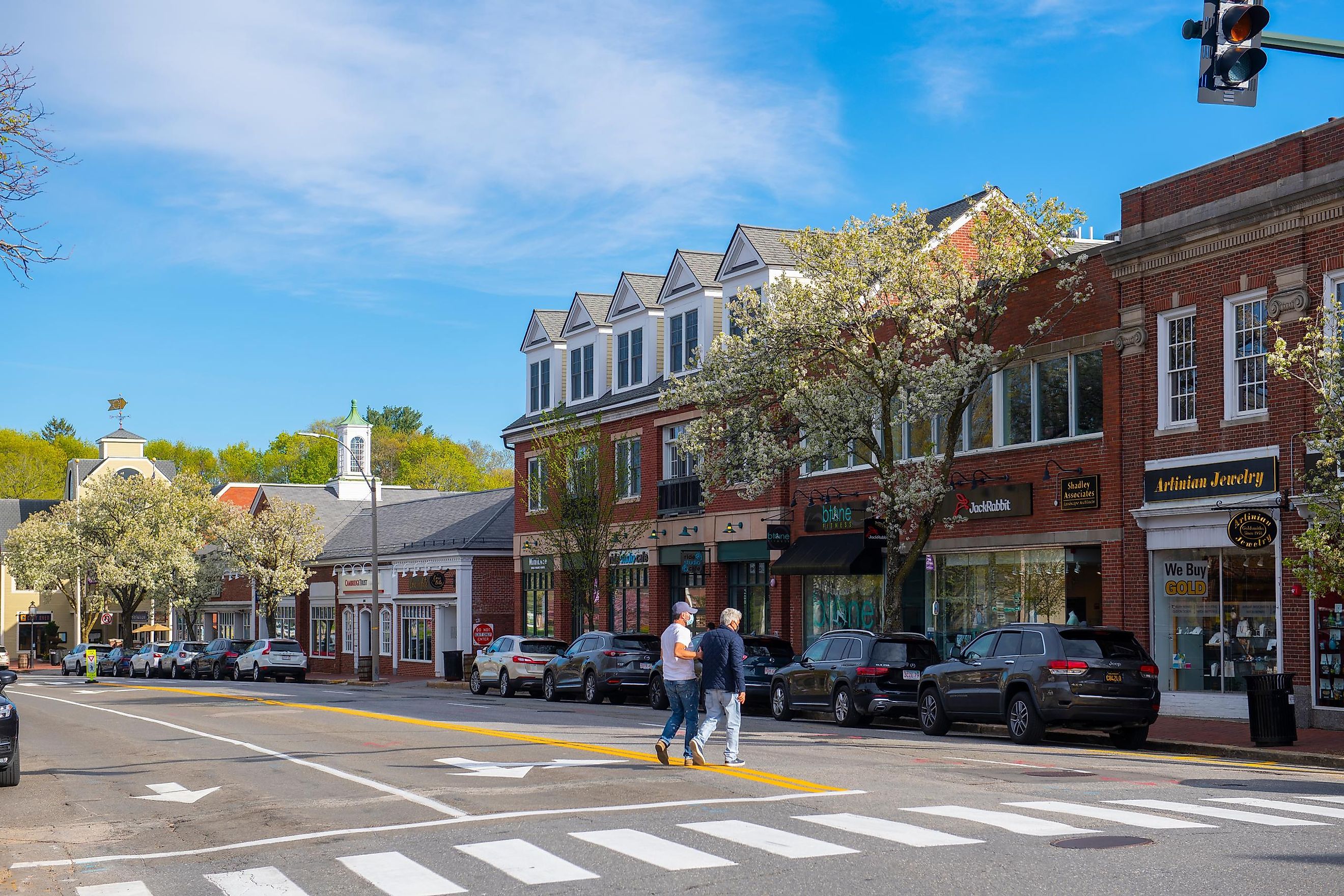 People walking on the historic district in Lexington, Massachusetts, via Wangkun Jia / Shutterstock.com