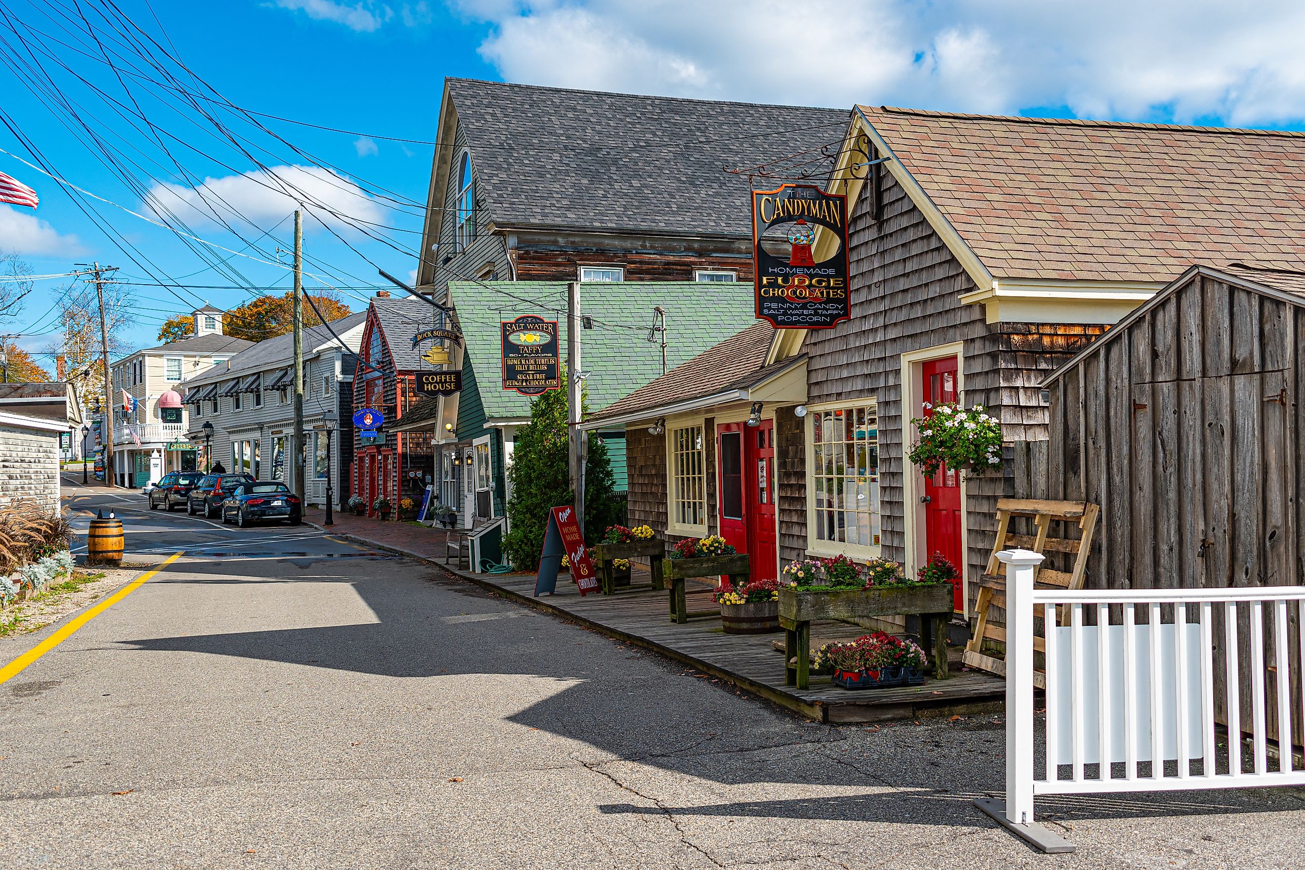 Some old traditional shops on Dock Square Road in Kennebunkport, Maine, USA. Editorial credit: Scott McManus / Shutterstock.com