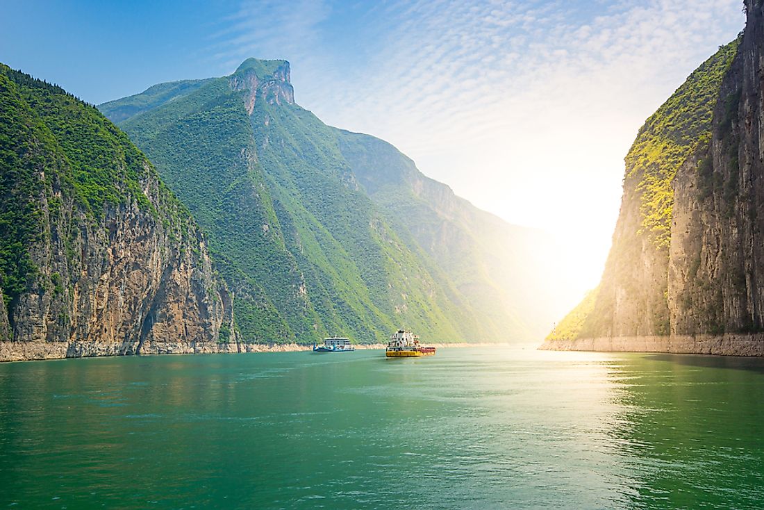 What Is The Source Of The Yangtze River WorldAtlas   Shutterstock 752818831 