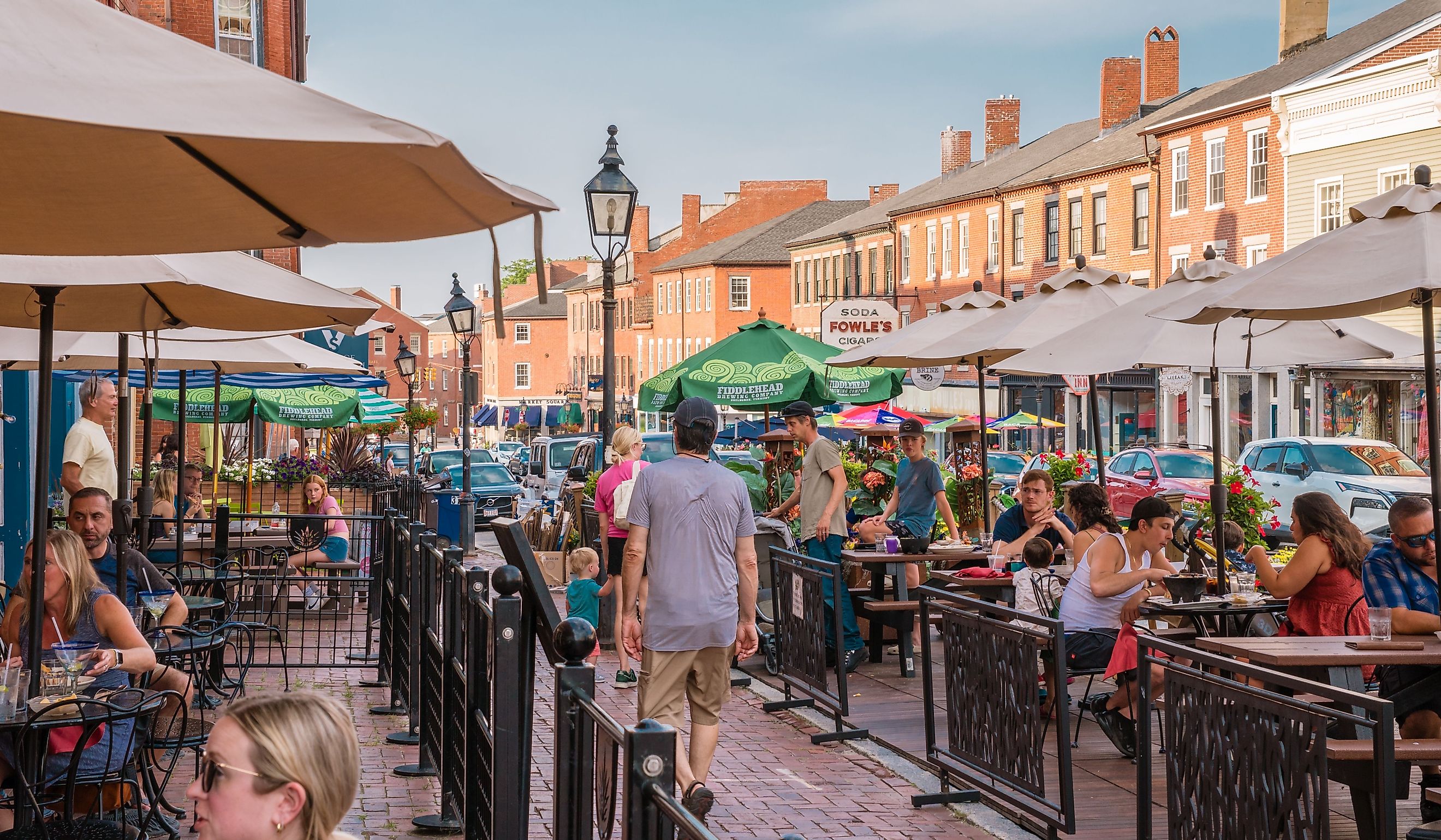 Downtown sidewalk in Newburyport, Massachusetts. Editorial credit: Heidi Besen / Shutterstock.com