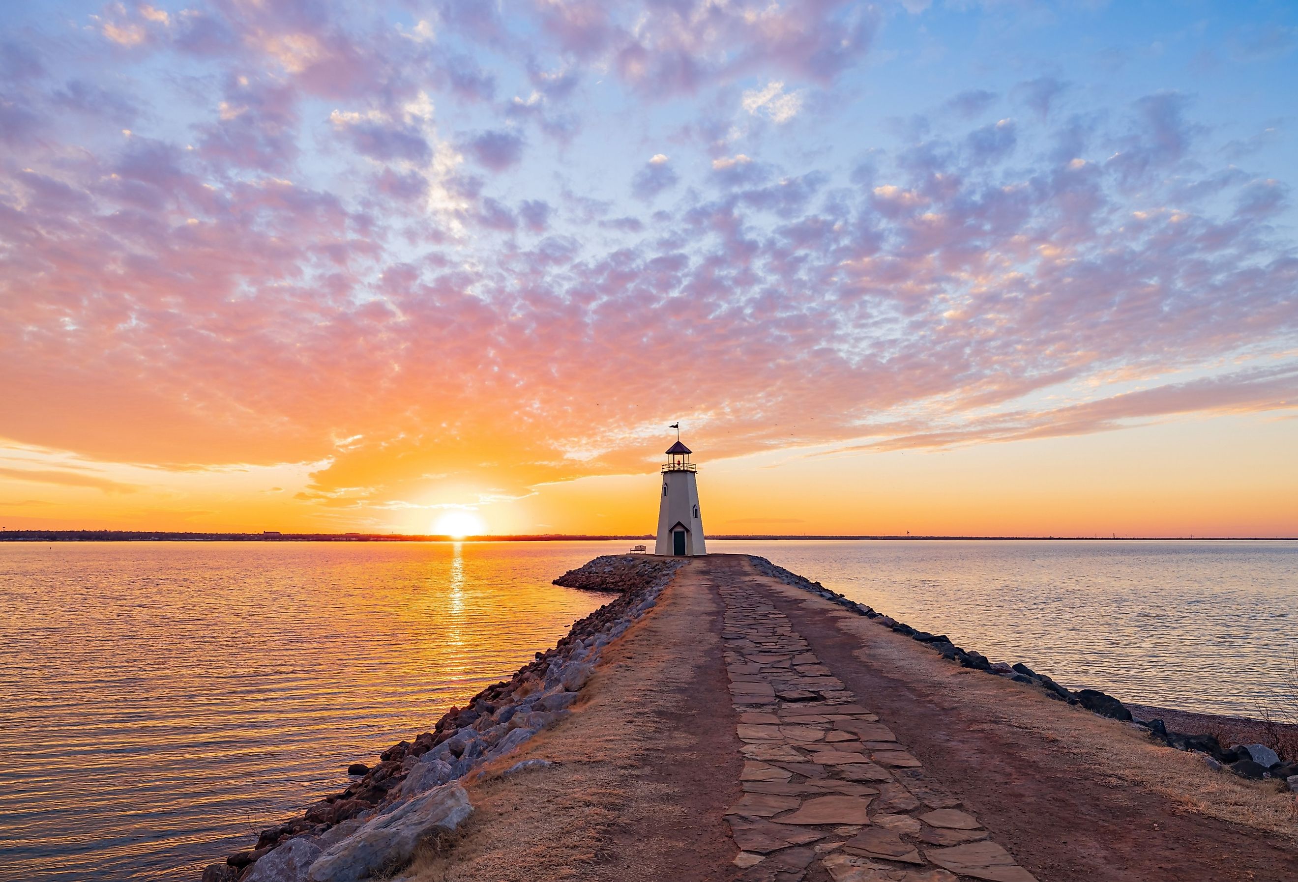 Sunset beautiful landscape of the Lake Hefner lighthouse at Oklahoma City