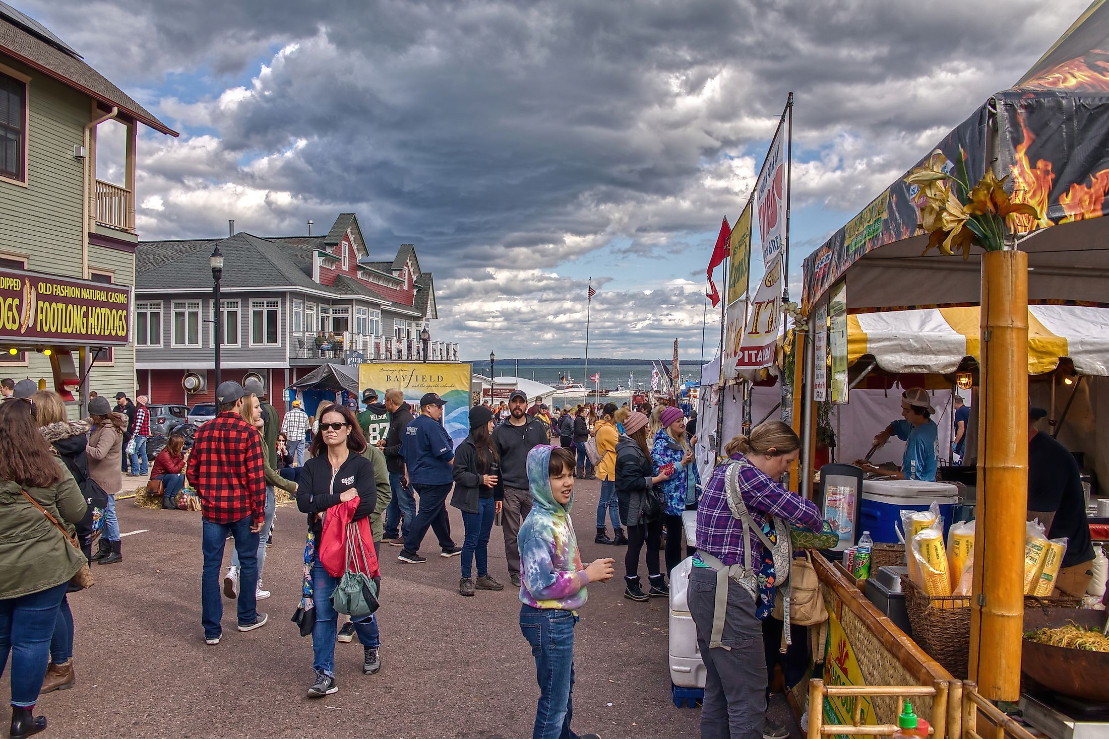 People enjoy the Annual Applefest in Bayfield, Wisconsin. Editorial credit: Jacob Boomsma / Shutterstock.com