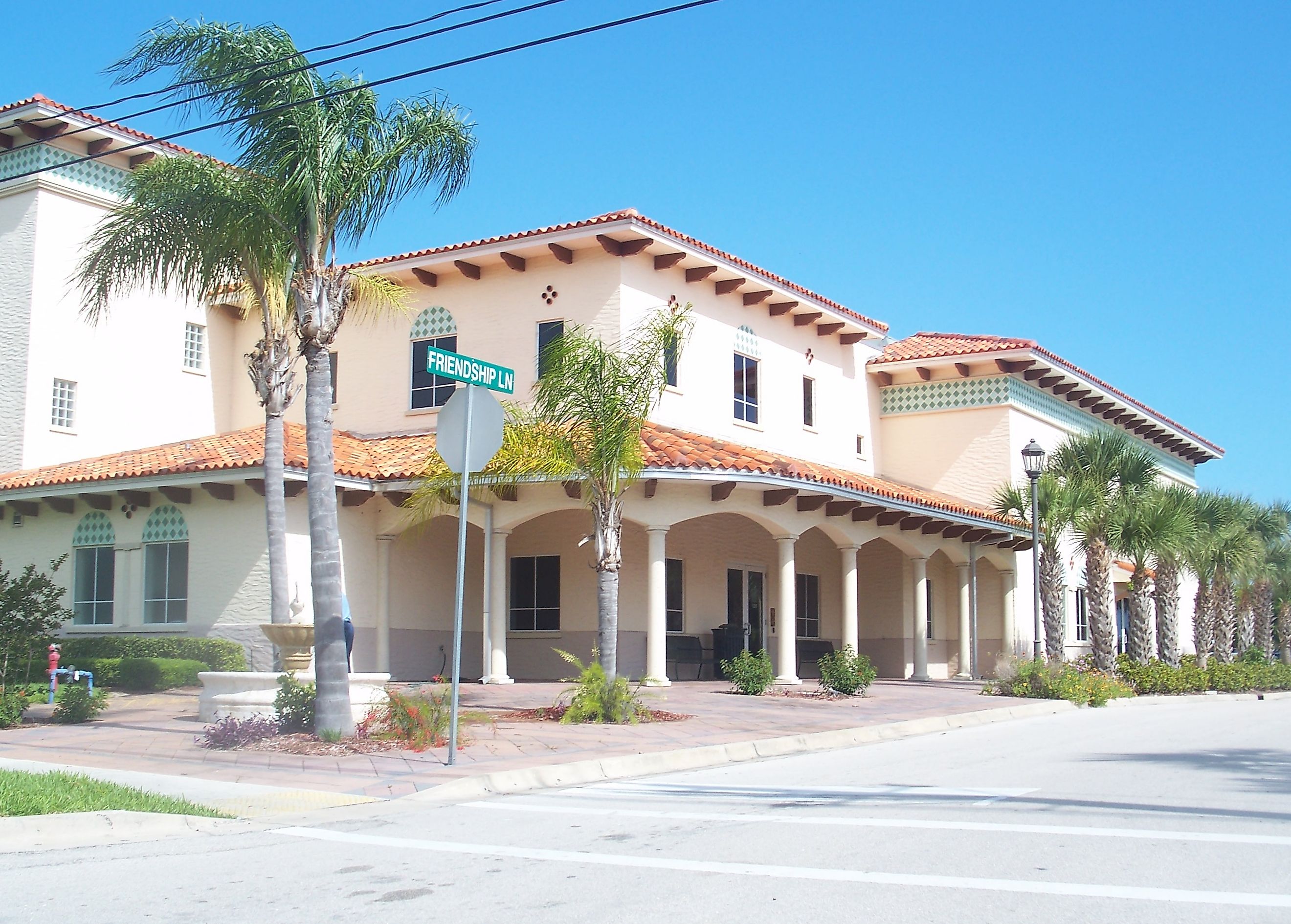 Sebastian, Florida: City hall, By Ebyabe - Own work, CC BY-SA 3.0, https://commons.wikimedia.org/w/index.php?curid=15065059