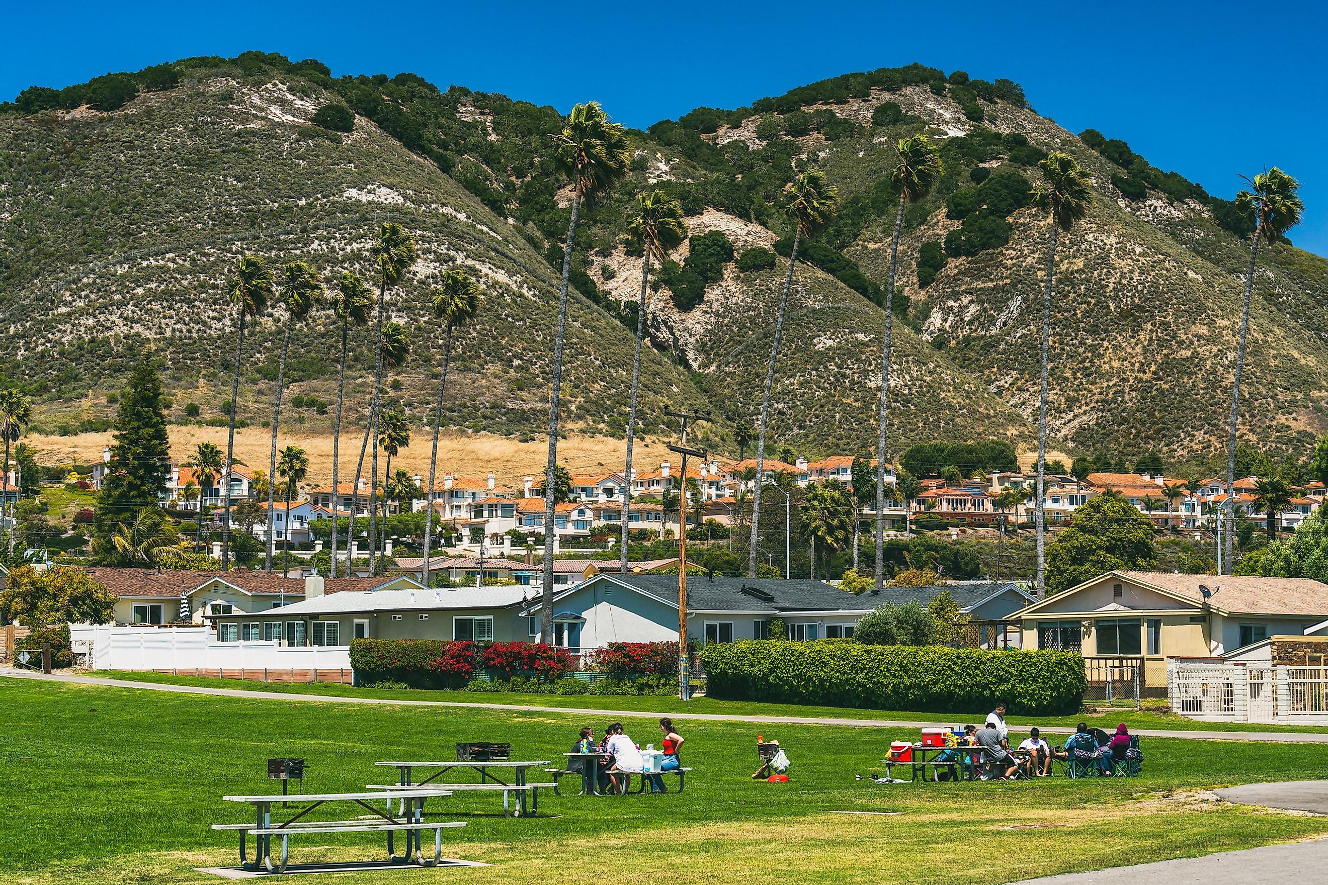 View from Spyglass Park in Pismo Beach, California, via HannaTor / Shutterstock.com