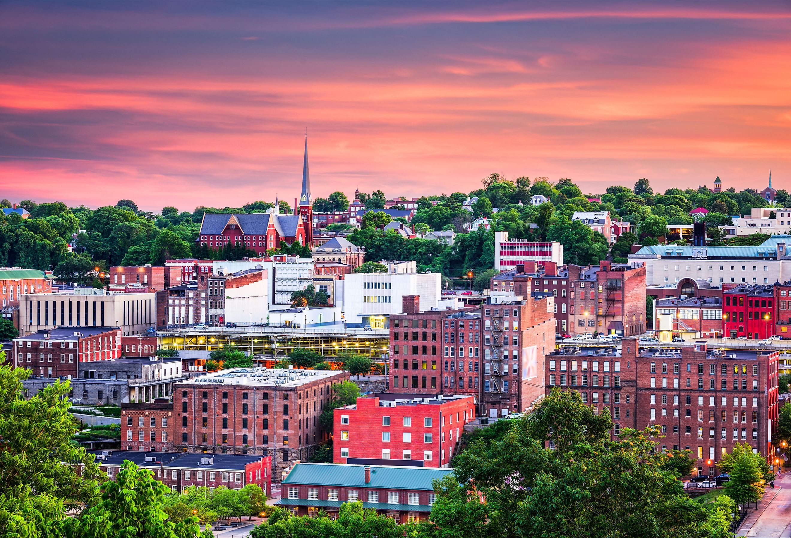 10 Most Vibrant Towns in Virginia - WorldAtlas