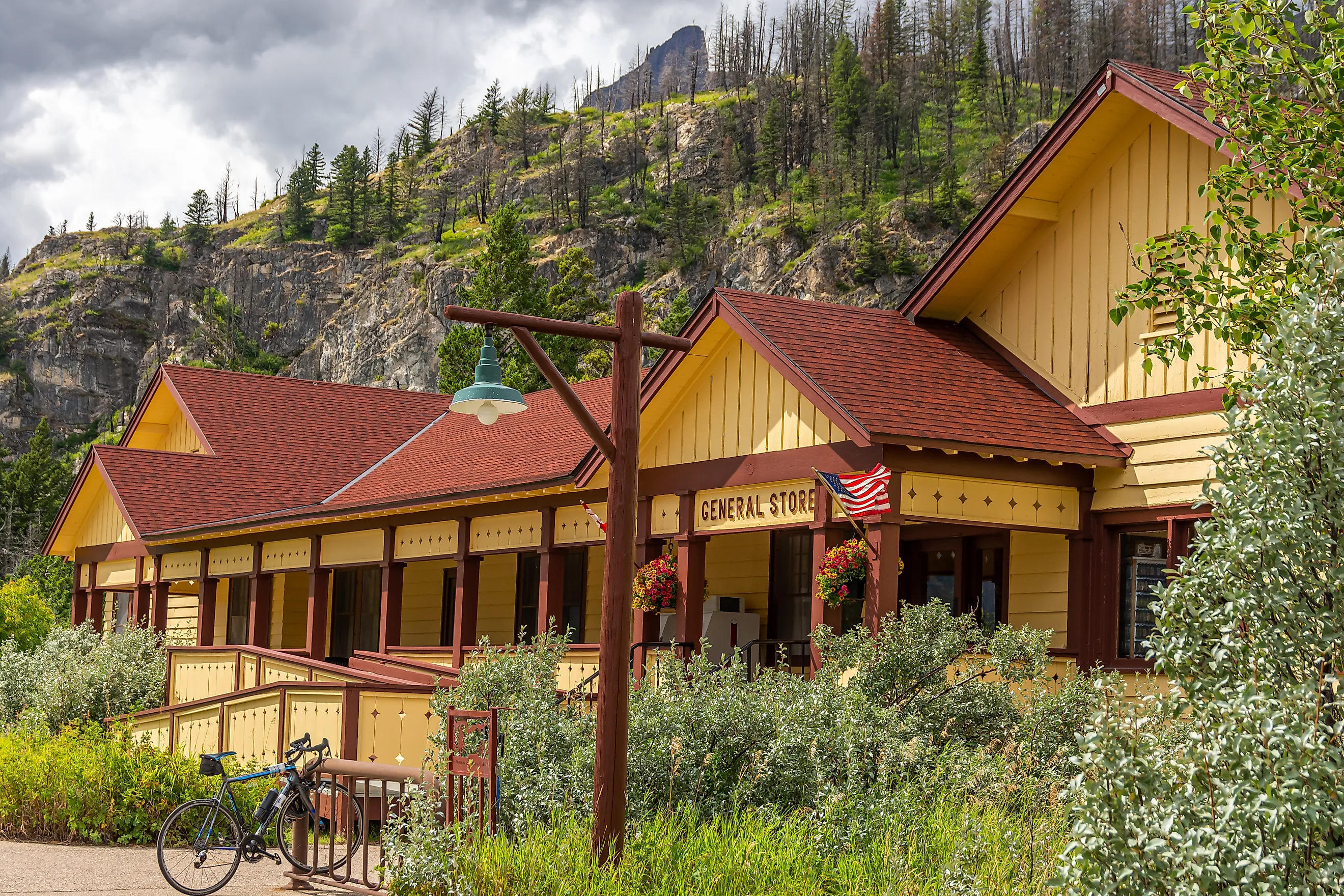 The Rising Sun Inn General Store in St. Mary Montana. StephanieFarrell / Shutterstock.com