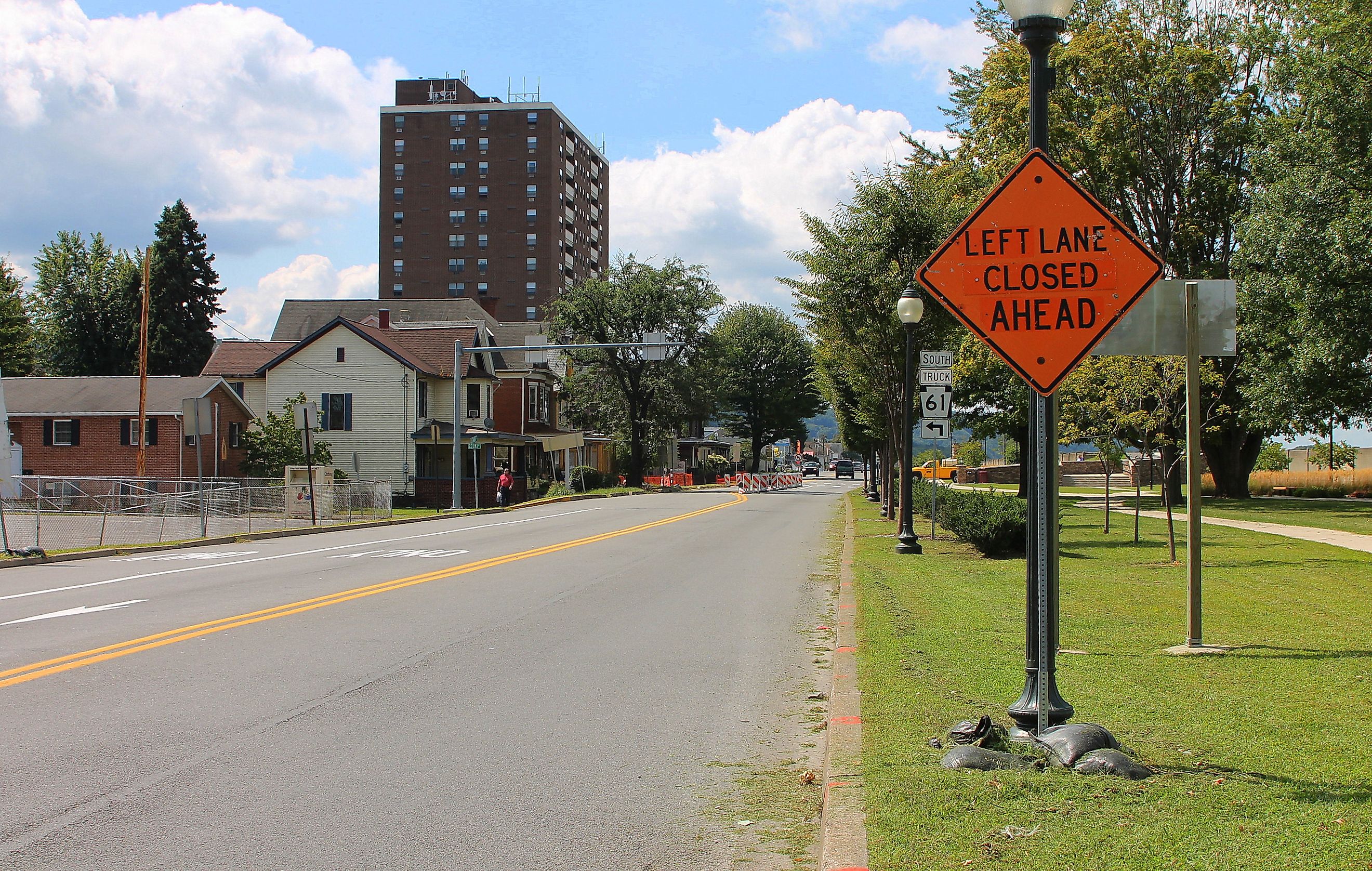 View of homes in the town of Sunbury, Pennsylvania. By Jakec - Own work, CC BY-SA 4.0, https://commons.wikimedia.org/w/index.php?curid=42789376