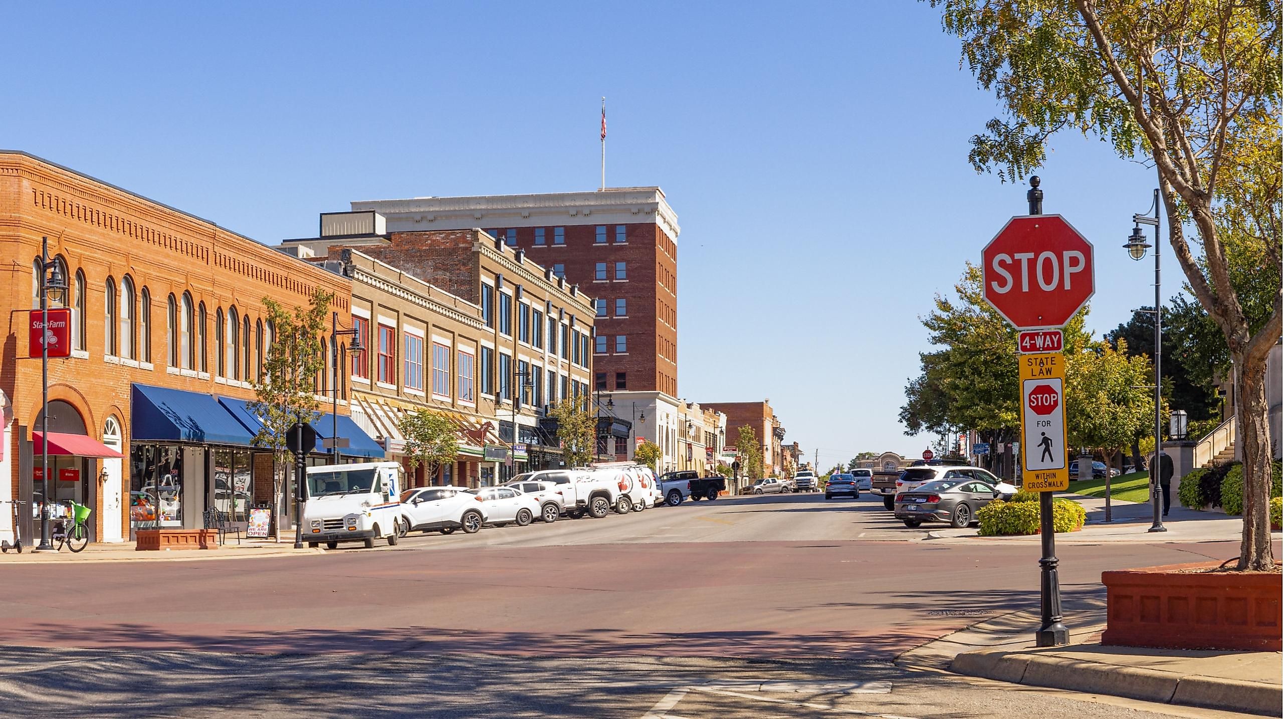 Main street in Bartlesville, Oklahoma, via Roberto Galan / Shutterstock.com