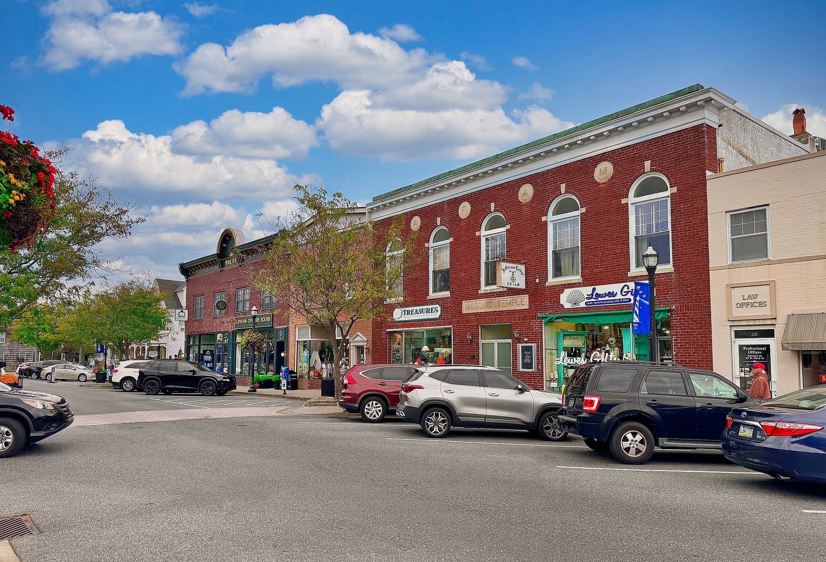 Second Street in downtown Lewes, Delaware. Image credit Harrison Keely, CC BY 4.0 <https://creativecommons.org/licenses/by/4.0>, via Wikimedia Commons