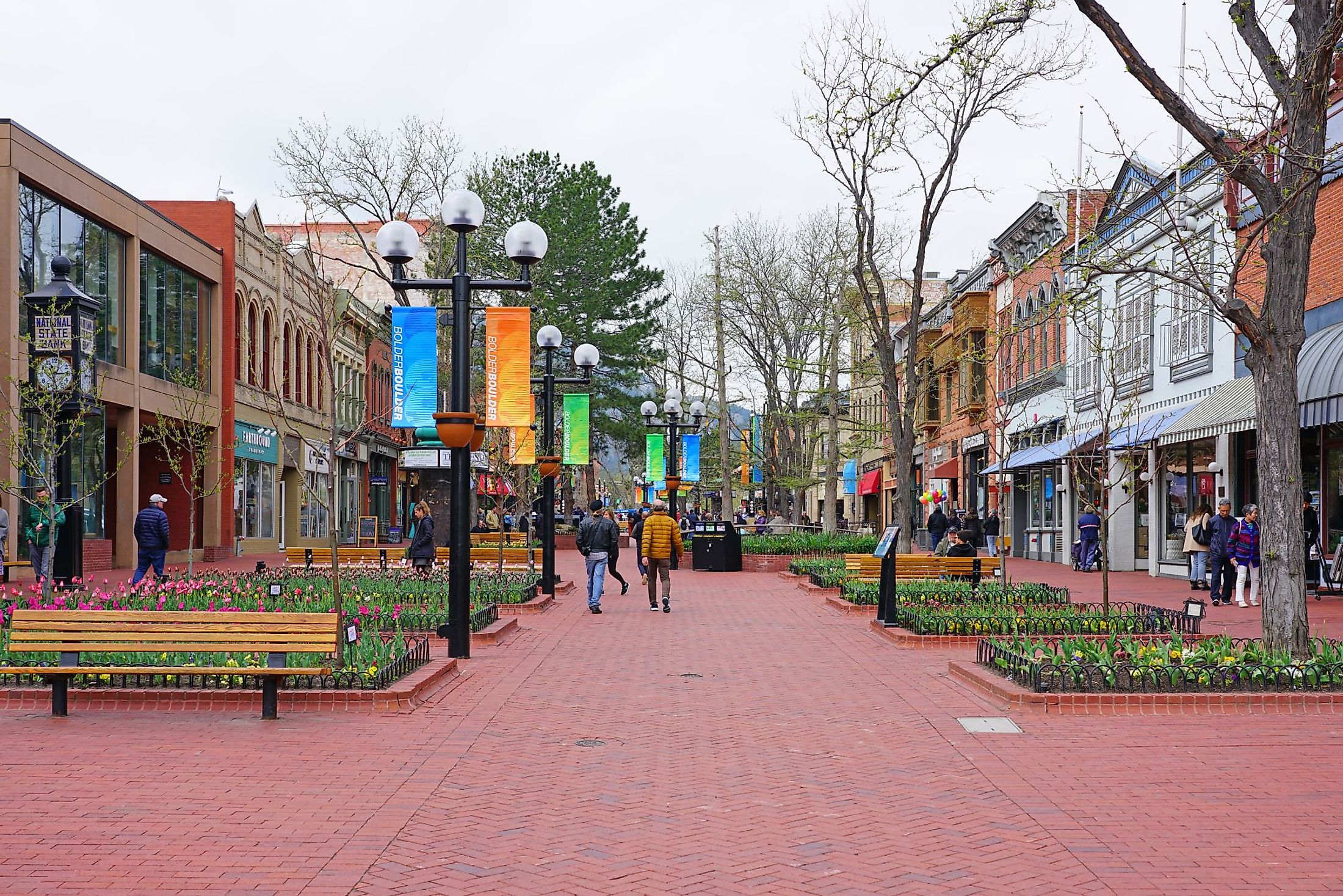View of the Pearl Street Mall, a landmark pedestrian area in downtown Boulder, Colorado. Editorial credit: EQRoy / Shutterstock.com